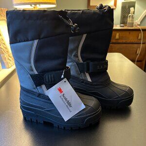 L.L. Bean Kids Northwoods Boots // Kids 11 // BRAND NEW